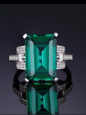 6 Carat Emerald & White Topaz Sterling Silver Huge Gemstone Cocktail Ring